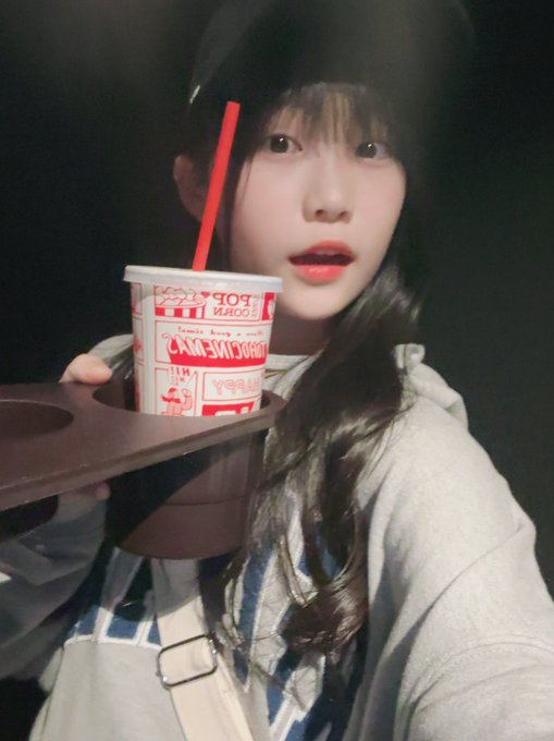 Twitterのコスプレ画像28