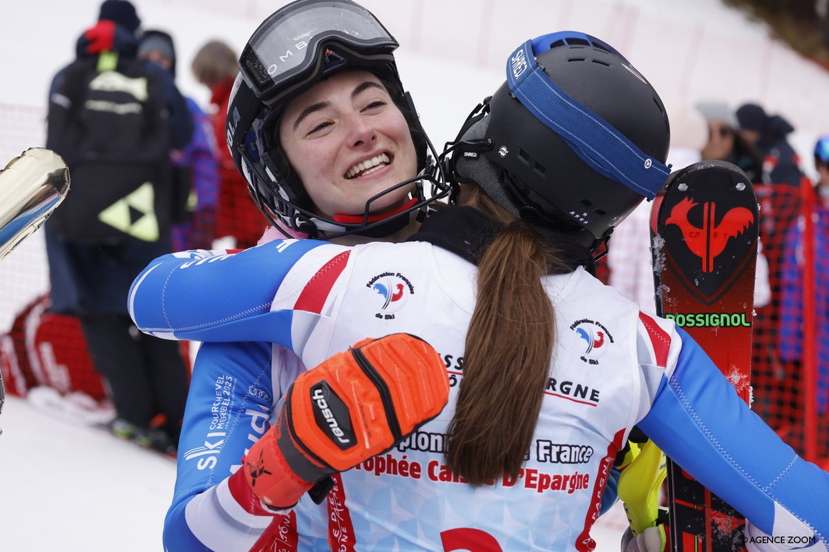 Ski alpin / "Heureuse et apaisée": la slalomeuse Kenza Lacheb met fin à sa carrière.
ledauphine.com/skichrono/2023…
