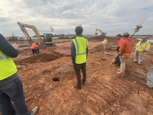 wkdickson's tweet image. We're happy to announce our continued partnership with the @TriangleTakeoff. We're proud to support their efforts and look forward to working together towards a stronger and more prosperous Triangle. #RDUairport #economicgrowth #partnership