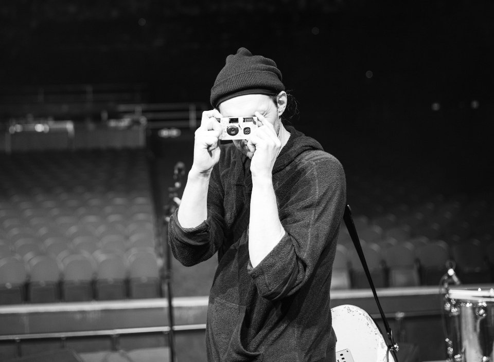 Hoping that one day Josh will show us his photos!  🫣🫢
Please <a href="/Pluralone1/">Pluralone</a>!❤️

🌐 📸:carlocavaluzzi

<a href="/janesaddiction/">Jane's Addiction</a>
#pluralone #joshklinghoffer #janesaddiction #perryfarrell #ericavery #stephenperkins #photo #tour