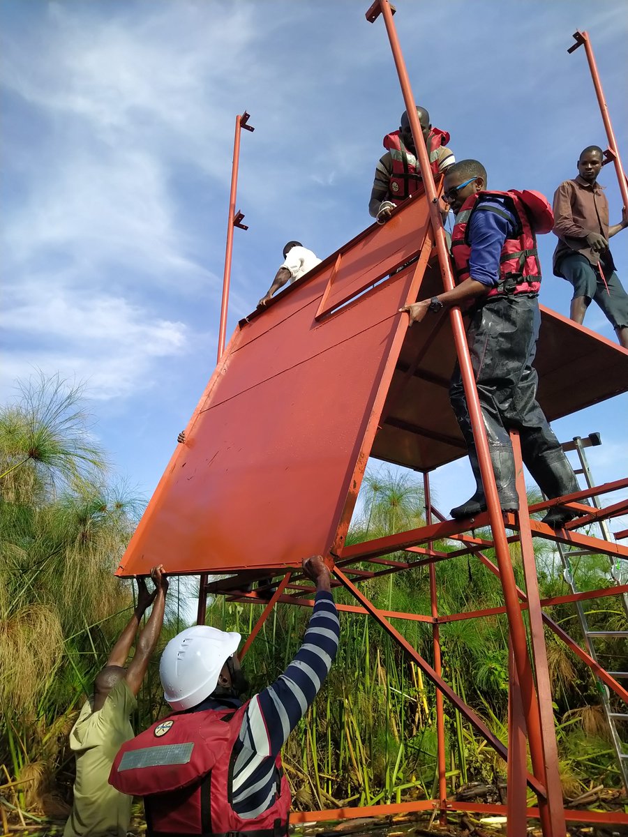 We have a new #EddyCovariance tower measuring CO2 and CH4 fluxes at the gorgeous Mpologoma papyrus #wetland in Uganda, in collaboration with @DEM_CAES (Makerere University) and Wetlands Management Department (@min_waterUg ).

Thank you for the great team effort!
