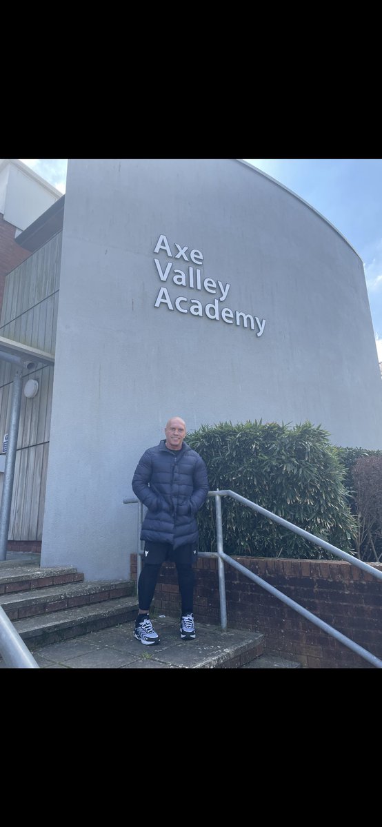 <a href="/30669Widger/">PCSO Widger</a> <a href="/AxeAcademy/">Axe Valley Academy</a> great morning at the Axe valley Academy &amp; well done the head teachers &amp; 👏 the local Devon &amp; Cornwall police community teams for making this possible 👍🏻😊👫 #safercommunities #safeguardingchildren