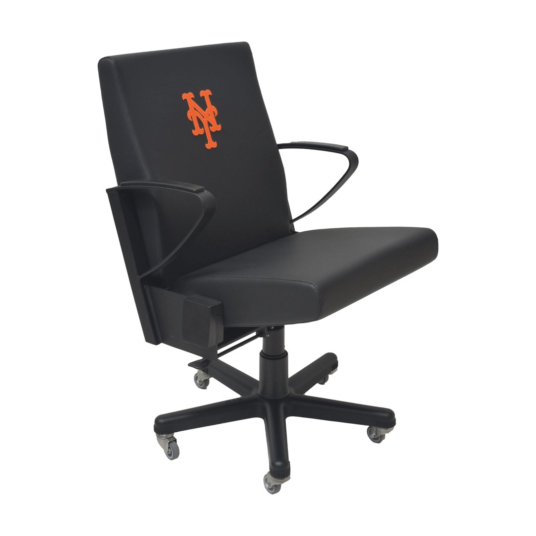 SeriesSeating's tweet photo. Reference Arrow Giro with High-Quality Logo Embroidery⁣ distributed by⁣ @DreamSeat⁣

#Seriesseating #Arrow #Dreamseat #Customseating 
#teamseats⁣⁣ #fixedseating #interiordesign #Interiordesigner 
#stadiums⁣ #stadiumseating #gameroom #vipseating#suites #concerthall⁣ https://t.co/4TL89Hp0fE