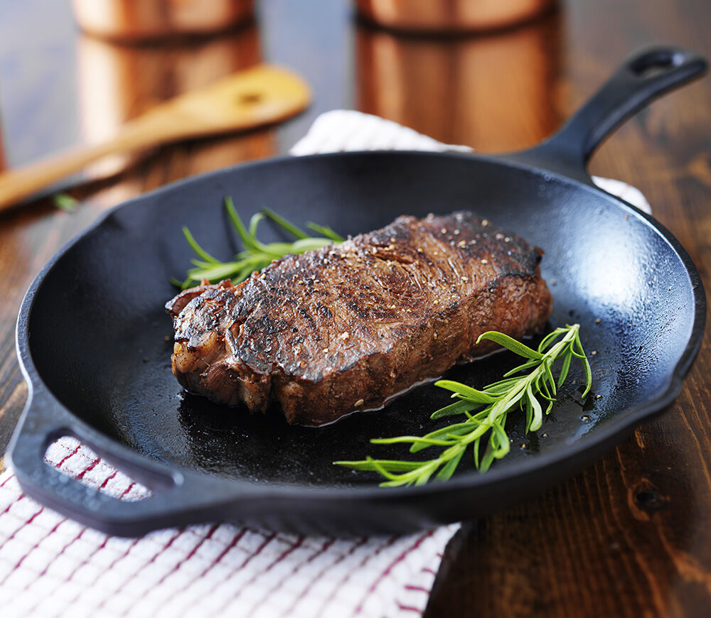 halfcowforsale's tweet image. Did you know that buying half a cow can provide you with different cuts of beef that are perfect for different cooking methods? From tenderloin to sirloin, our Half Cow for Sale option has you covered. #DifferentCuts #CookingMethods #HalfCowForSale