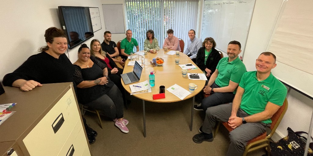 Elfcharity tweet media