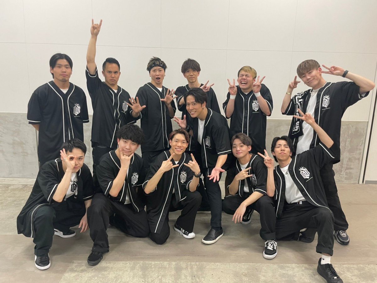 biscuit8550's tweet photo. ヒプノシスマイク -Division Rap Battle- 9th LIVE ≪ZERO OUT≫

ダンサーとして出演させていただきました！！

大舞台でのパフォーマンス！
あの大歓声は忘れられません！

全方面に感謝

#ヒプマイ9thライブ 

↓配信チケット買えます！！
https://t.co/xE6qr1uNyP https://t.co/BkpxoPng5z