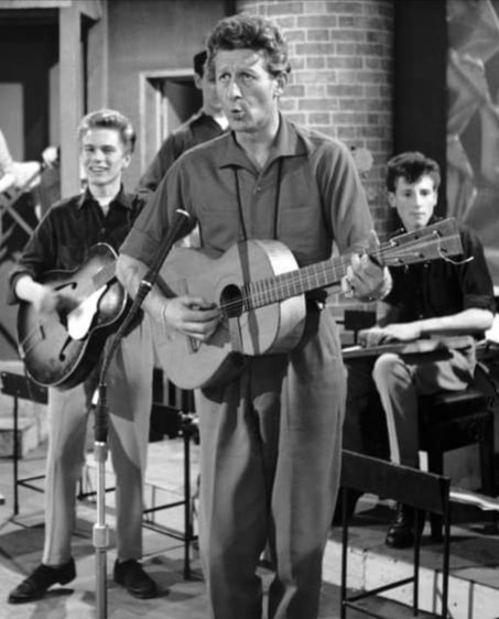 Golden Years Show On @phoenixfm 98fm tweet media