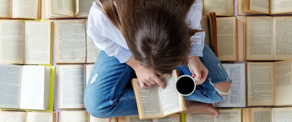QueLeer's tweet photo. La lectura es el combustible que alimenta la imaginación.

¡Buenos días!💫📚 https://t.co/DdEgOfcAro