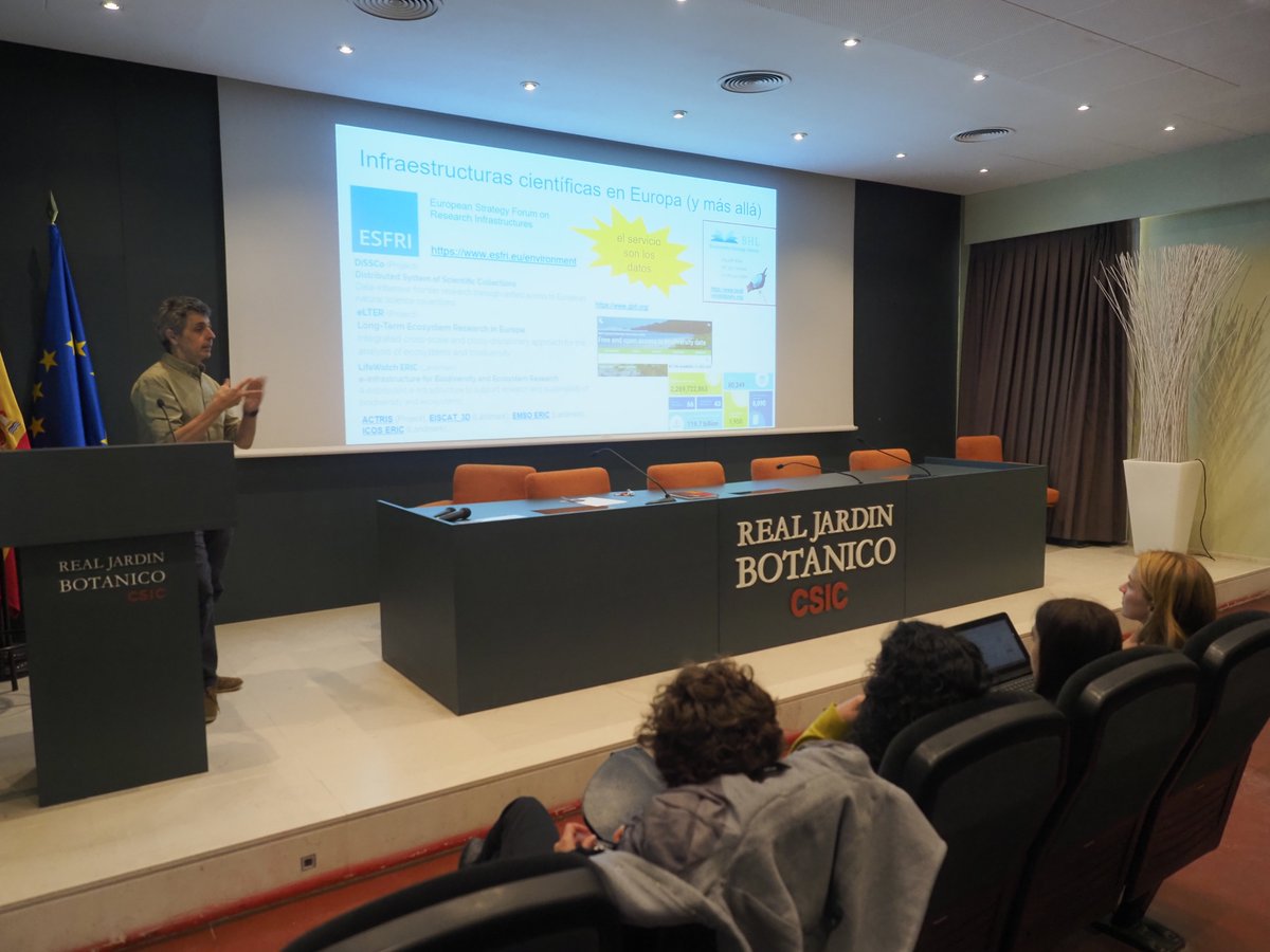 Para finalizar la Jornada <a href="/GBIF/">GBIF @biodiversity.social/@gbif</a>.es 2023, Francisco Pando nos informa sobre las infraestructuras científicas en Europa y España y sobre la situación de GBIF en este contexto
#JornadaGbifEs2023