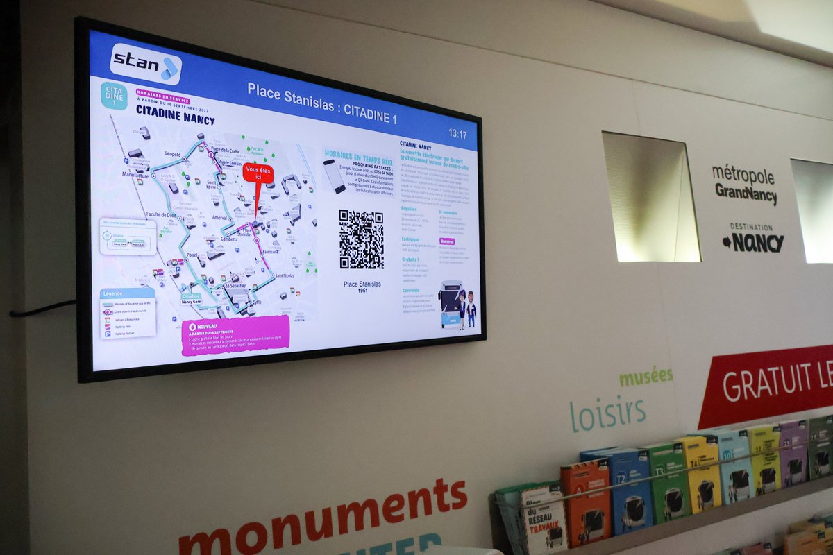 🆕 Nouveauté à l'Office de Tourisme de @VilledeNancy ! 
🖥️Un écran d'information a été installé dans l'entrée du bâtiment afin de relayer les prochains passages des lignes à proximité mais également de promouvoir les services et offres du réseau en lien avec @NancyTourisme 📍