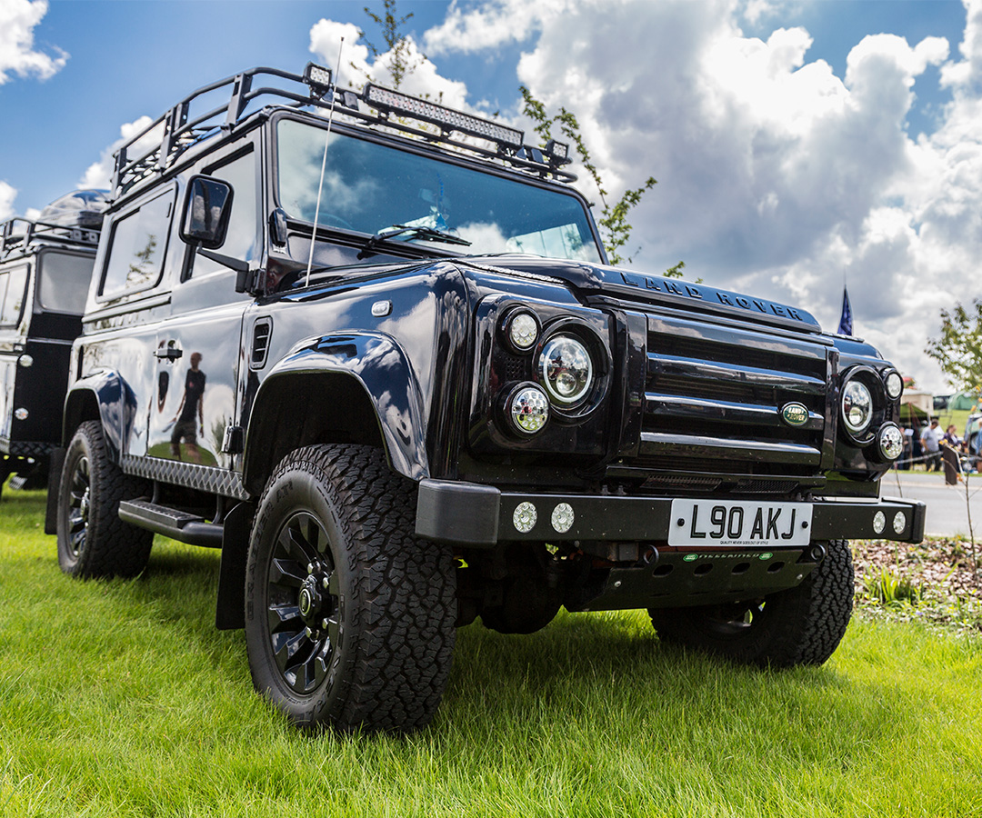 The Gaydon Land Rover Show is on Sun 7 and Mon 8 May! Come &amp; celebrate 75th Anniversary of Land Rover 🥳 

Show tickets include entry to the Museum and Collections Centre - home to over 400 historic British cars. Book at britishmotormuseum.co.uk/whats-on/gaydo…

#GaydonLRS #LandRover #CarShow