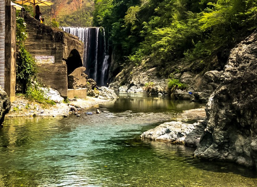 FunwithMons's tweet photo. Tell me about your best #travel experience, where did you go and what did you do? Photo: #reggaefalls #jamaica #blog #lifestyleblogger #epictourzz https://t.co/CDbY5Vtqwq