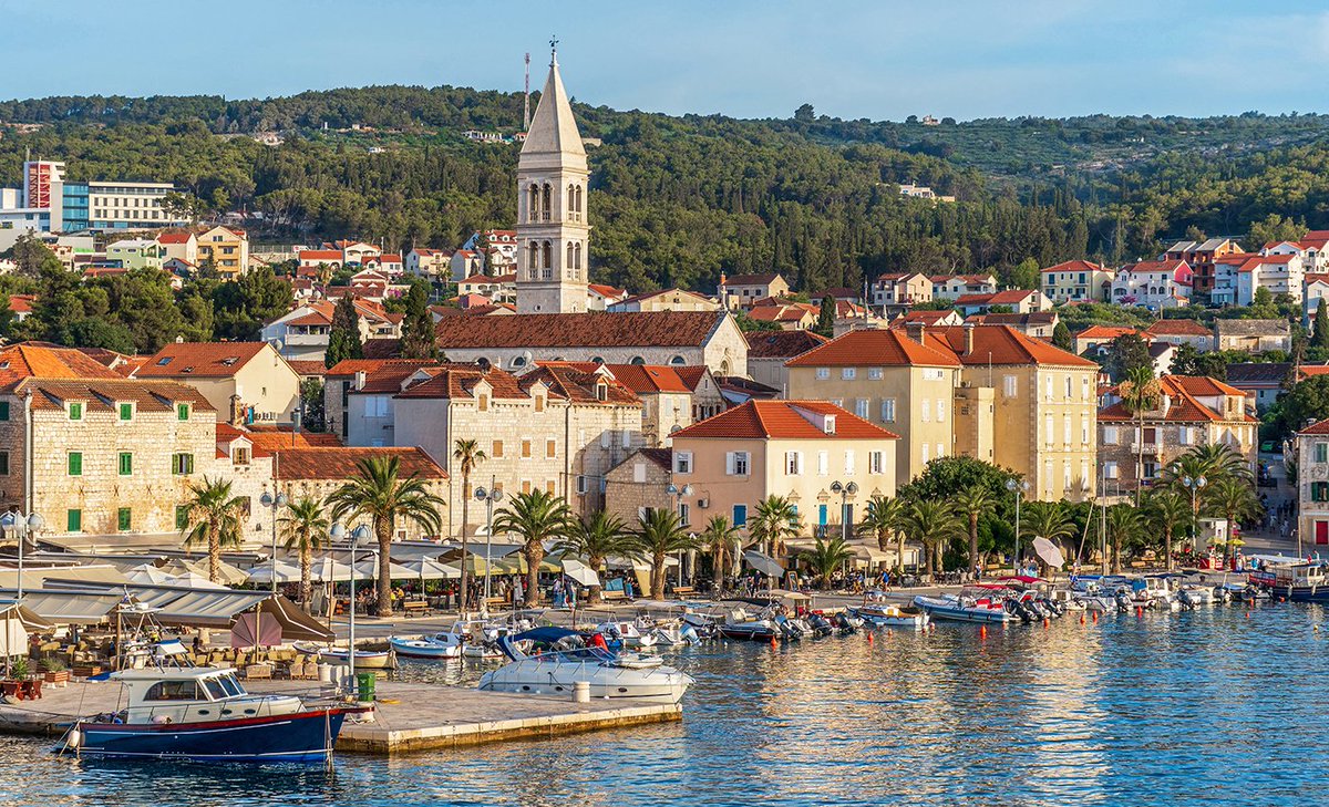 bluesharksplit's tweet photo. ⚡️Island Brac, Croatia: A Hidden Gem in Split-Dalmatia County - Travel Blog⚡️
#boattrip #boatexcursion #visitdalmatia #crystalclearsea #speedboattour #croatiatravel #Travel #travelblogger
https://t.co/NZRhfUBY8C https://t.co/18UV667iHg