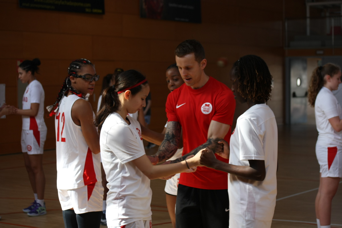 bballengland's tweet image. Latest from @Globasket:  

Eng U15B v Al Riyadi    
twitch.tv/gbk_lloretmuni…

Eng U15G v Soraluce Bergara    
m.twitch.tv/gbk_sils/home

Eng U14G v Al Riyadi  
IG Stories &amp;gt; instagram.com/bballengland/

Close loss for England U14B v Apagebask 1 in the early game, 62-64 

#GameTime