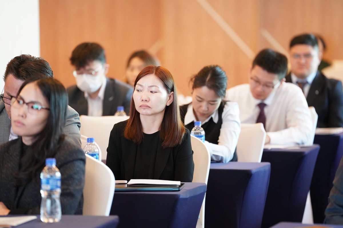 "Олборлох үйлдвэрлэлийн тогтвортой хөгжил ба Байгаль Орчин, Нийгэм, Засаглал (БОНЗ)" хурал, арга хэмжээ зохион байгуулагдлаа. 
The Environment (E), Social (S) and Governance (G) ESG’s for a Sustainable Extractives Sector in Mongolia event and training workshop took place.