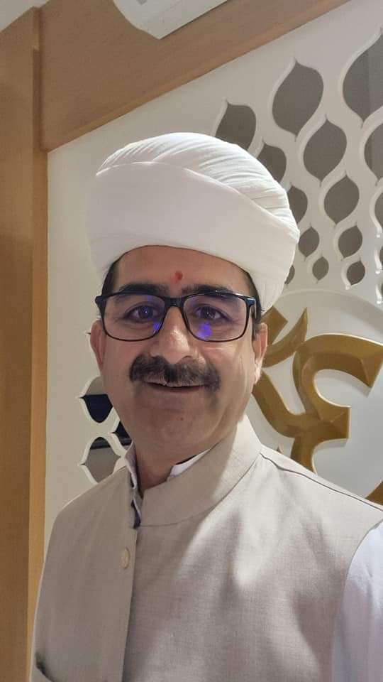 bst_arya's tweet photo. #जन्मभूमि_से_कर्मभूमि_प्रवास 
#ಜನ್ಮಭೂಮಿ_ಯಿಂದ 
#ಕರ್ಮ_ಭೂಮಿಗೆ_ಪ್ರಯಾಣ
ಕಾಯಕವೇ ಕೈಲಾಸ
@Akash_bst @Anand_arya246 @UshaBhagat16 @EklureBasawa_YB @Kirankumar_yb @JivangiS @NarvekarJyotsna @RadhikaAch52132 @Balchan23470990 @pys_n_karnataka @Sanjivani_MPYS @TheParvati @kiran_rpurohit https://t.co/LSE1rH1aJP