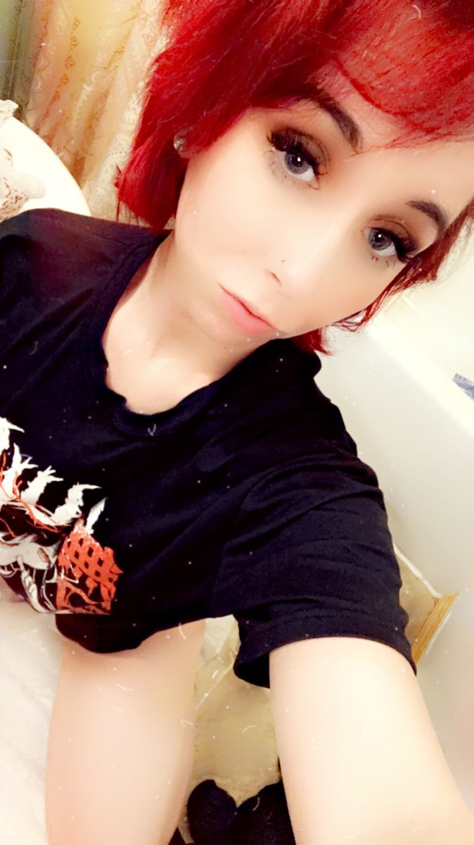 Candilixxx's tweet photo. https://t.co/CsCpGHRYQ7 come see me #onlyfans #onlyfansgirl #sexy #onlyfansmodel 👿🍑💋🔞 https://t.co/8Yt7cjaDwg