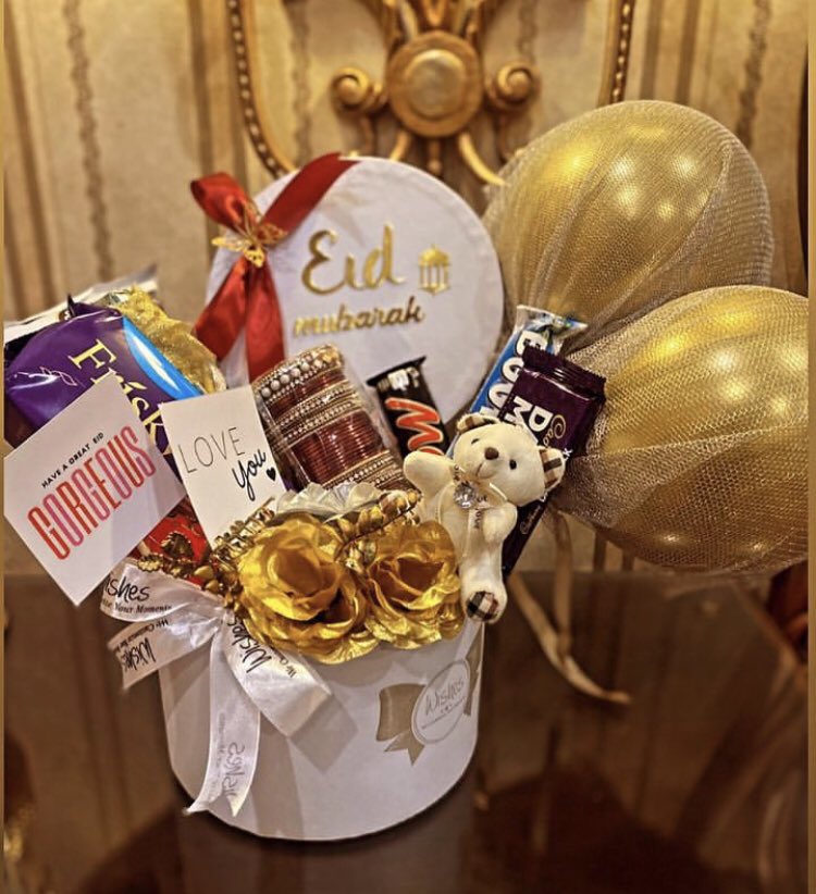 amnalicious_10's tweet photo. Another Eid without this basket🙂 https://t.co/j39mYqpQwi