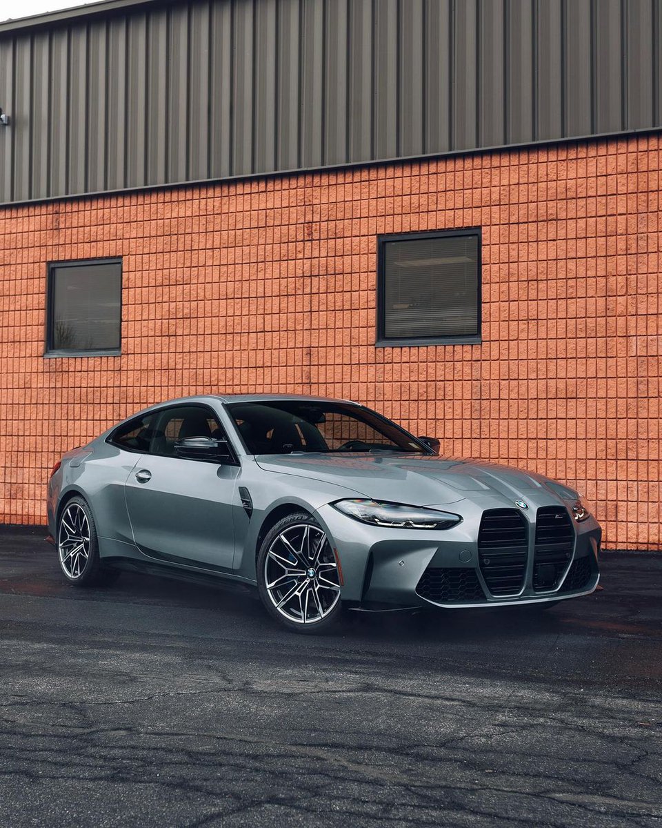 BMWEspana's tweet photo. La plata buena.
📸 collingrayphoto & bmwrochester en instagram
BMW M4 Competition Coupé con M xDrive #TheM4 #MartesconM https://t.co/Rn6pZzdhFd