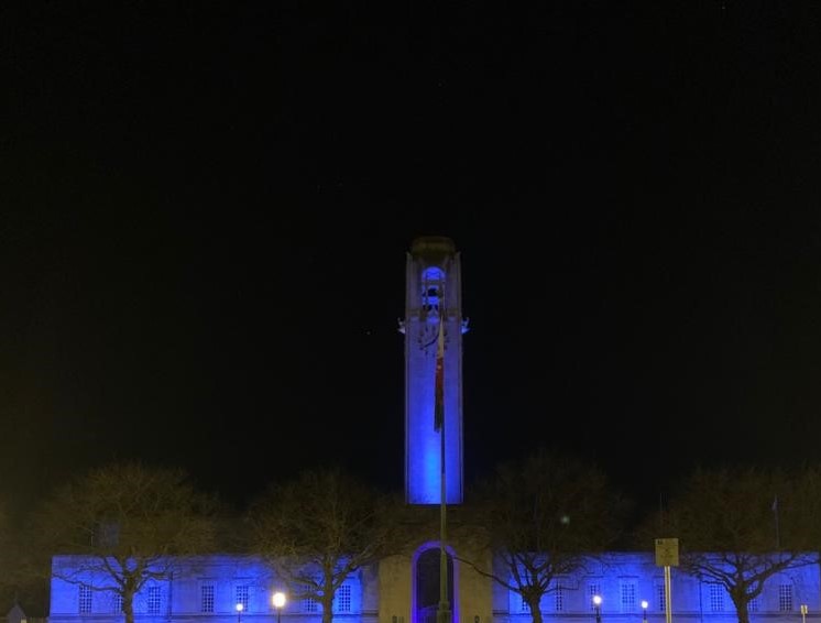 SwanseaCouncil's tweet photo. Tonight we are lighting up Guildhall in blue for World Parkinson’s Day to raise awareness of a condition which affects tens of thousands of people across the UK.

More information: https://t.co/VoAp1GJush https://t.co/WKeYBW43CB