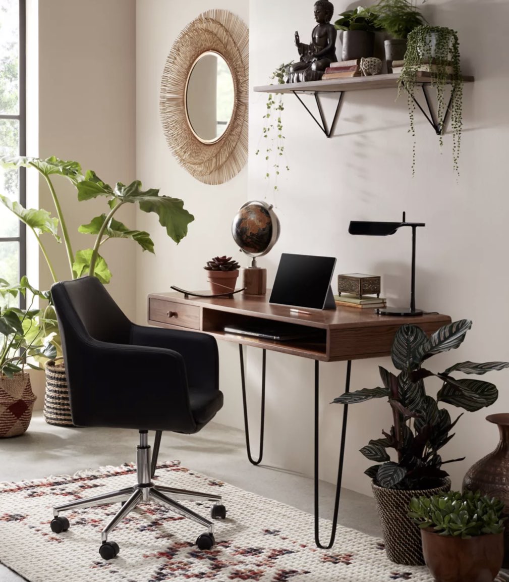 HouseFurnitur3's tweet photo. OFFER! John Lewis
Hairpin Desk, Dark Oak// Hairpin Desk combines modern design with sleek functionality. Crafted from oak veneer, its appealingly natural look and feel is enhanced by its parquet finish. #offer #tuesdaymotivations #Easter #officetime https://t.co/XOWqzoERWT