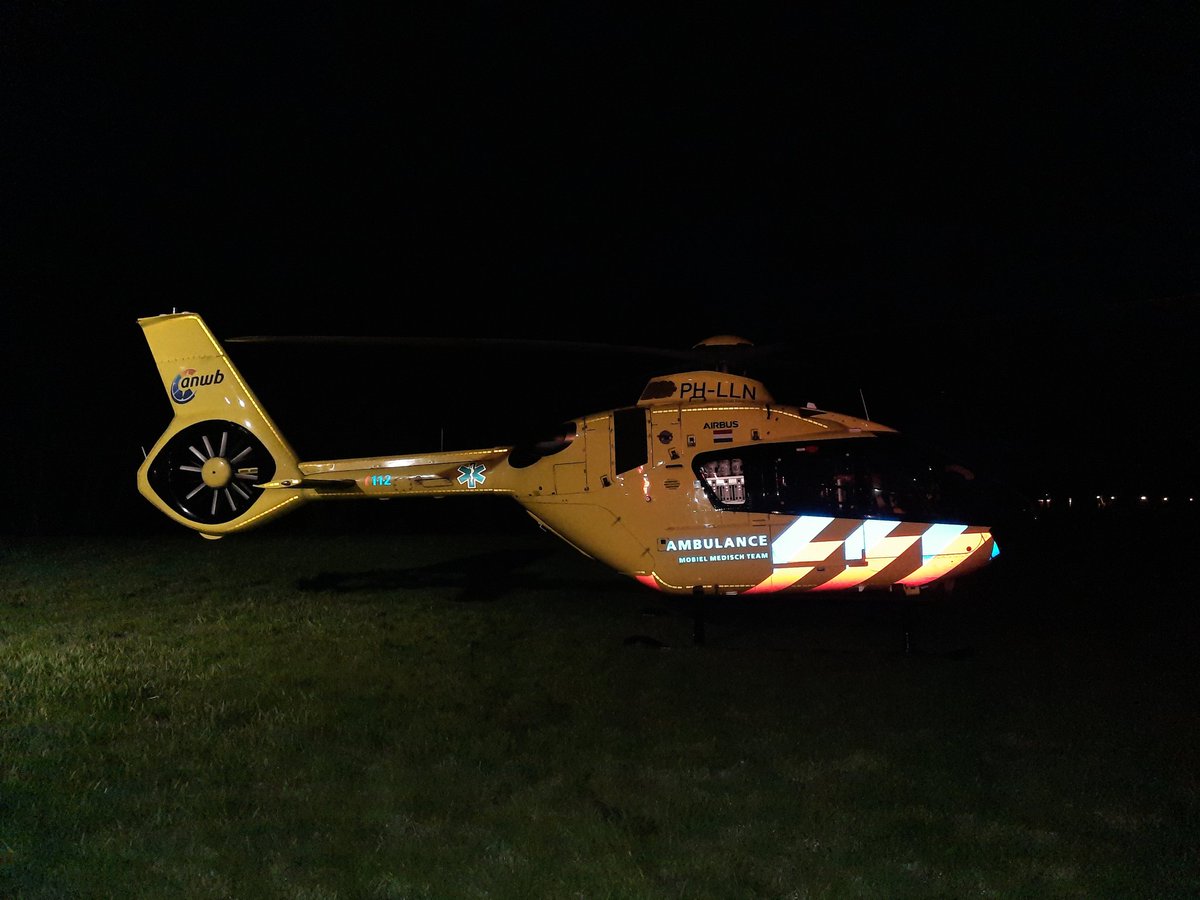 NWolterink's tweet image. Vervolg van de inzet van de #Lifeliner3 in #Woudenberg  Reanimatie