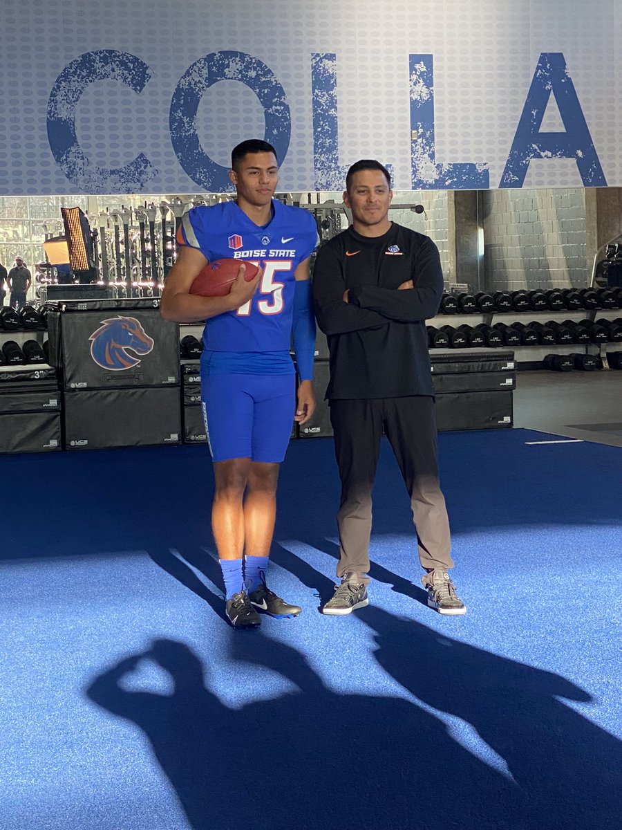 AndrewMaushardt's tweet photo. Had a great time at Boise State on Friday and Saturday. Big thanks to the coaching staff for having me. @AABroncoHC @BushHamdan @D_Co0p @kyleyoung_BSU @BroncoSportsFB @CoachDanny10 https://t.co/QOKiuJzWeM