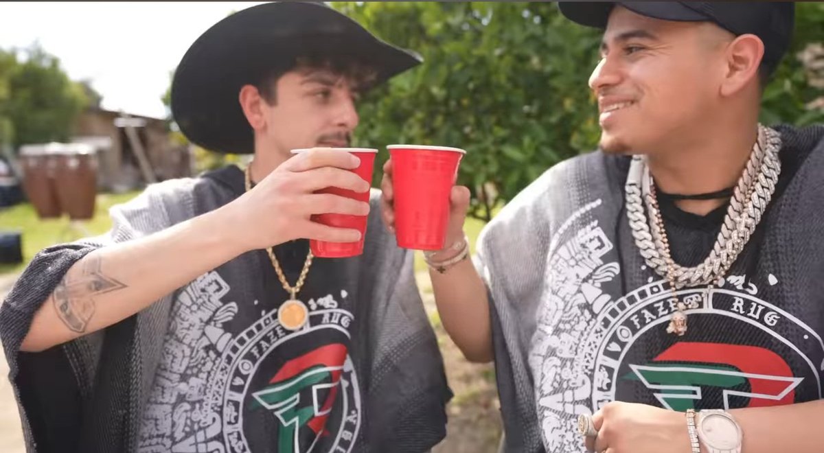CharlieVelz's tweet photo. This needs to happen, @FaZeRug please bring @jesusortizpazfr @FuerzaRegidafr to San Diego. The raza love them down here. #streetmob #fuerzaregida #faze #fazerug #rugrats #sandiego #southbay https://t.co/KXyDAxHEhD