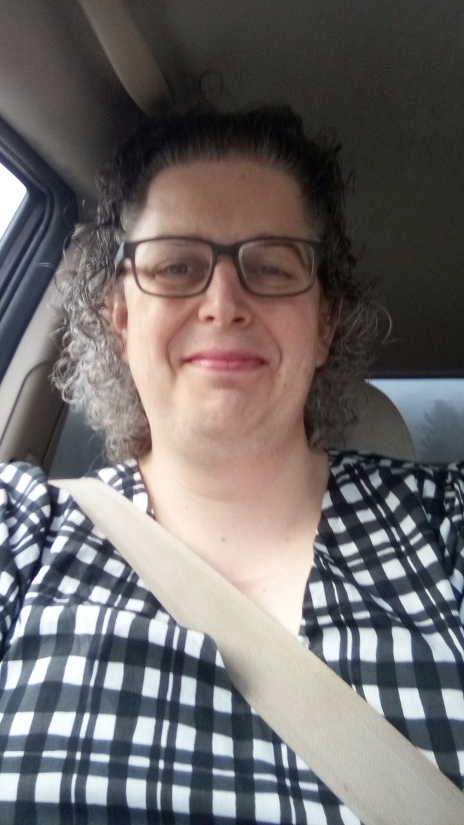 30 and up Twitter, drop a picture with your age 

41