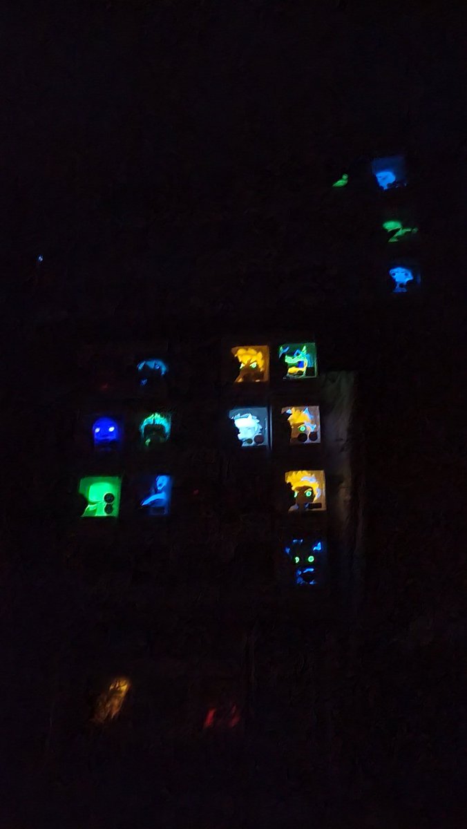 gunniezzz's tweet image. Glow don&apos;t show #funkoglow #Funko