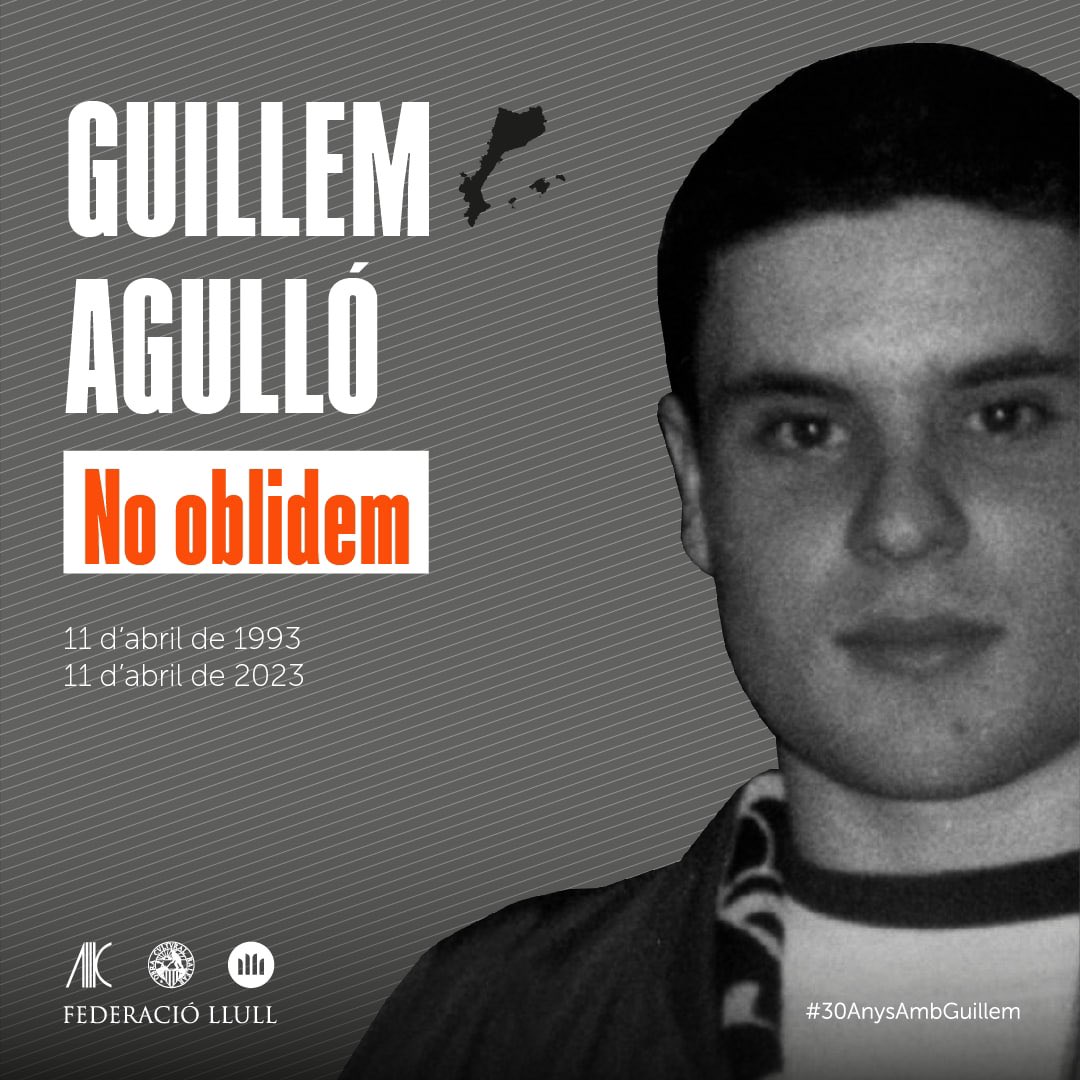 Avui fa 30 anys els feixistes assassinaren Guillem Agulló. Des d'aleshores ençà tres dècades de lluita per a reparar la memòria de Guillem i enfortir l'antifeixisme.Guillem ha estat entre nosaltres cadascun d'aquests 10.957 dies
#30AnysAmbGuillem 
#FederacióLlull
<a href="/ocbcat/">Obra Cultural Balear</a> <a href="/omnium/">Òmnium Cultural</a>