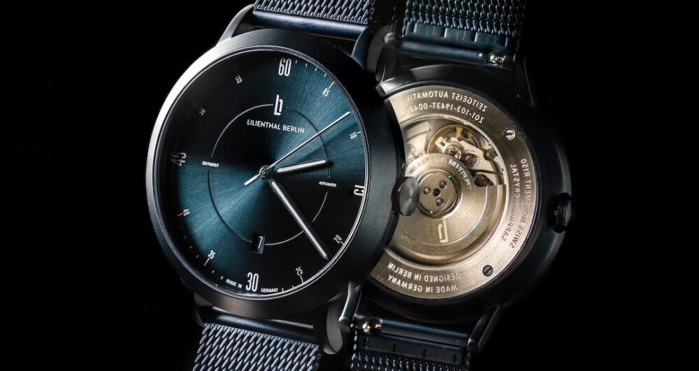 astenasante's tweet photo. WOW  #Watch #Analogwatch #Clock #Watchaccessory #Silver #Jewellery #Everydaycarry #Font #Electricblue #Nickel https://t.co/rWlaLj8juV