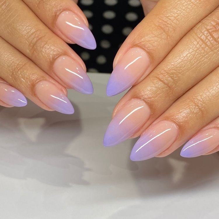 cozydalia's tweet photo. should I get lavender ombré nails done tomorrow?💜 https://t.co/JRwsf909J4