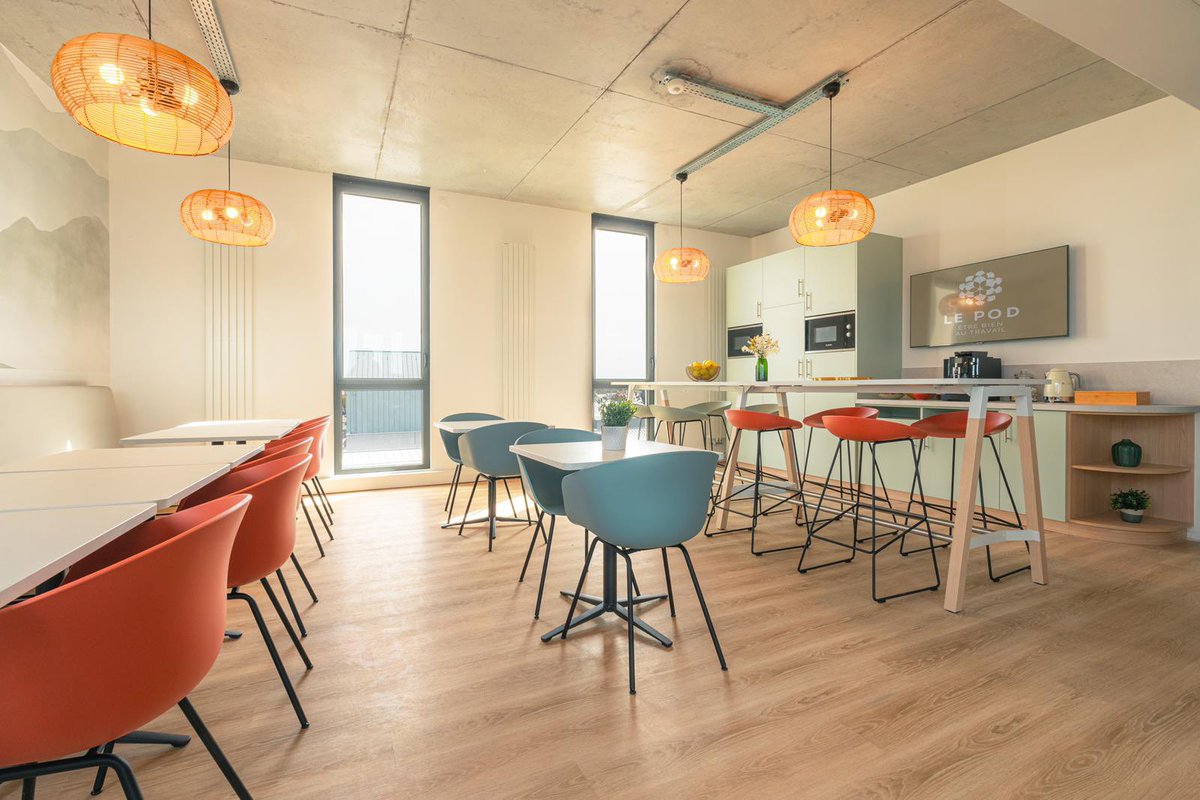 Et si vous veniez boire un café aujourd’hui ?
Portes ouvertes au #PodCoworking - 3, rue Jean Zay toute la journée !
#Angers #Coworking