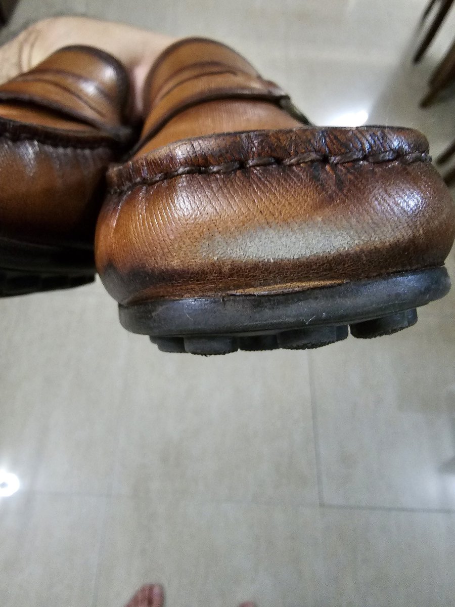 pathaniars's tweet photo. Hi. I bought these pair of brown loafers on this Saturday - 8th April from Ambience Mall, Gurgaon Store. I wore them today - 10th April,  to office. Sending you some pictures of the white patches that have appeared in front of the pair with in 8 hour of my first wear @SteveMadden https://t.co/C1NNbOctbf