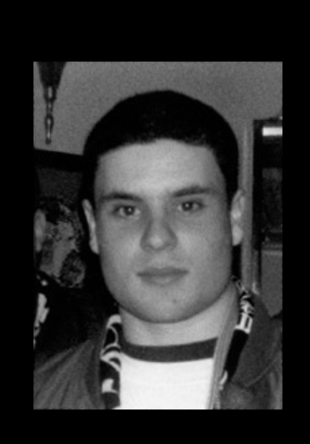 Tal dia com avui de fa 30 anys els feixistes assassinaren Guillem Agulló. NI OBLIT NI PERDÓ! 

"D'intentar esborrar-lo, en Guillem s'ha convertit en un símbol de llibertat" 

La lluita continua per uns Països Catalans lliures!  #30AnysAmbGuillem