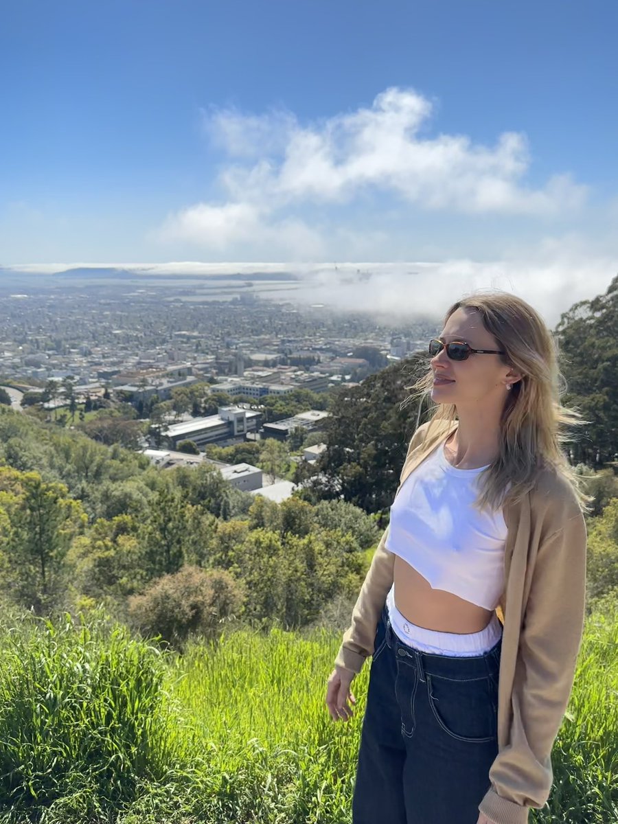 Angèle Angèle tweet media