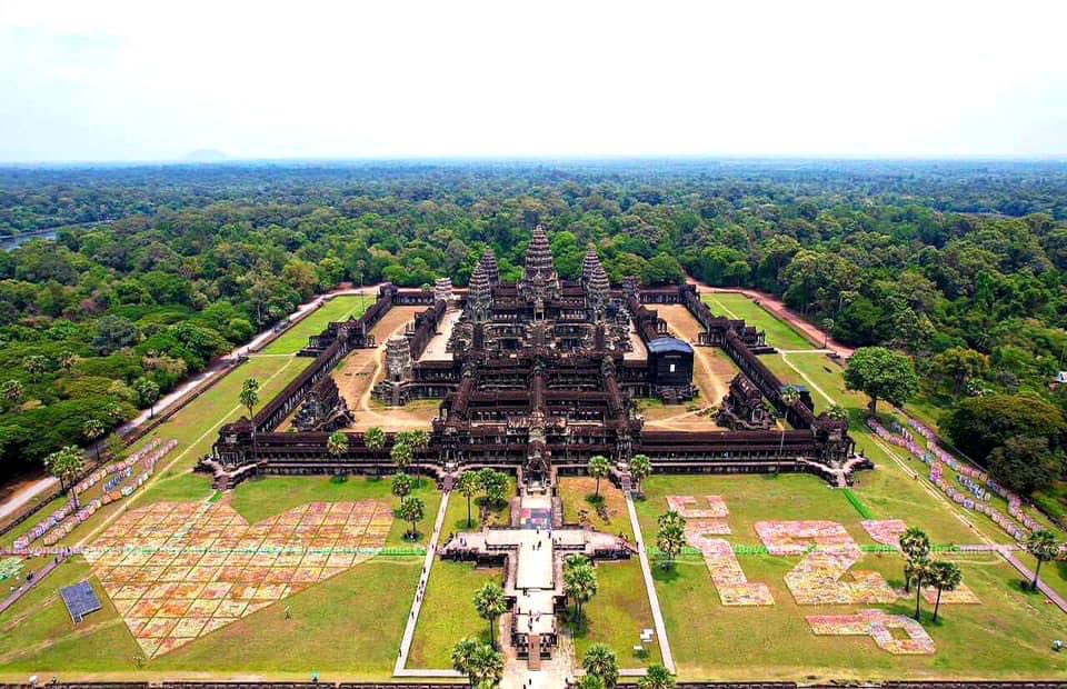 cambodiatours9's tweet image. Visit Cambodia Year 2023 and Happy Khmer New Year 
Full Of Love &amp;amp; Describes the Language of Our Hearts 
 #cambodia #asiantrip #southeastasiatrip #cambodiatravel #kampot #bayontemple #angkor #cambodia #southeastasia