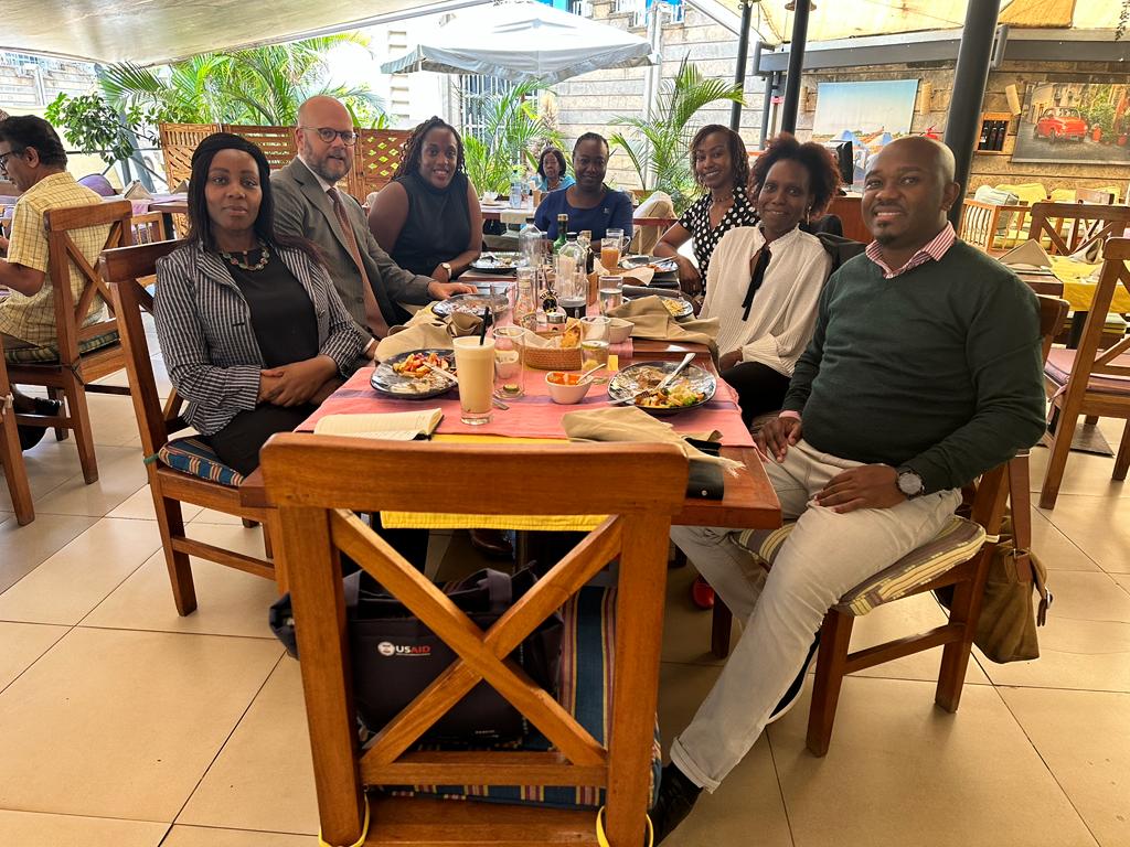 AlumniSiank's tweet photo. Last week the Board had a sit down lunch meeting with the Deputy Head of Mission, at the Embassy of Sweden in Nairobi H. E Helge Flärd and Ms. Mutheu Mbondo - Communications and Culture
We have some exciting must attend events scheduled for you!
#SIalumni #InclusiveSocieties https://t.co/QGsRa1eoIX