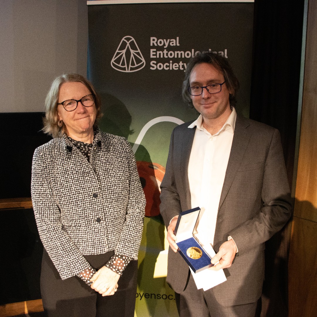 Did you miss the #VerrallLecture23 with @EdgarCTurner on managing #tropical #ecosystems for #insect #biodiversity? Now you can catch up on YouTube: youtu.be/On3NqKzxFyw Read more about the #VerrallLecture: royensoc.co.uk/event/verrall-… #Entomology #Science #Lecture #Research