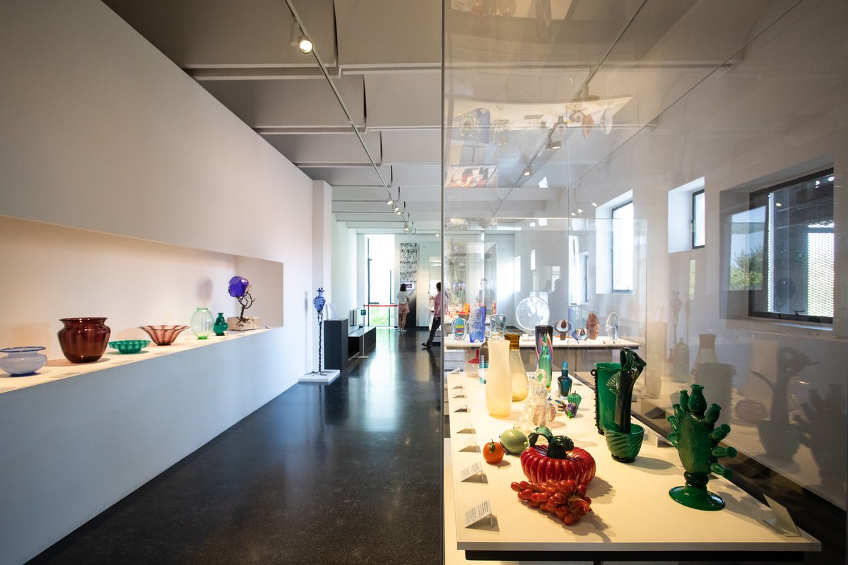 Mancano solo due settimane alla chiusura delle iscrizioni a The Venice Glass Week 2023! Il festival è aperto a tutte le iniziative, nazionali e internazionali, che abbiano al centro la valorizzazione del vetro artistico!

<a href="/comunevenezia/">Comune di Venezia</a> <a href="/IstitutoVeneto/">Istituto Veneto</a> <a href="/visitmuve_it/">MUSEI DI VENEZIA</a> <a href="/Promovetro/">Consorzio Promovetro</a>