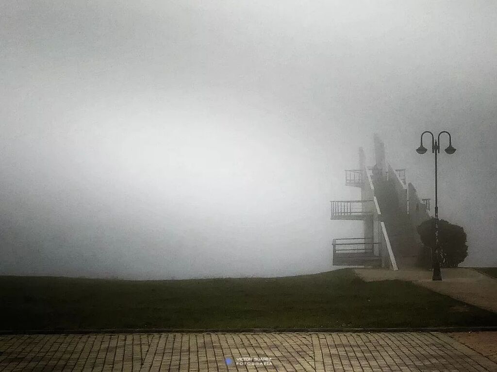 La niebla

#foggyphotography #niebla #asturias #gijon #total_gijon #mi_asturias #asturfoto #made_asturias #foggylandscape #world_bestnature #victorsuarezfoto #fotografosasturias #lumixfz300 #cityphotography #meteorology #addicted_to_asturias #estaes_asturias #ww_spain #fever…