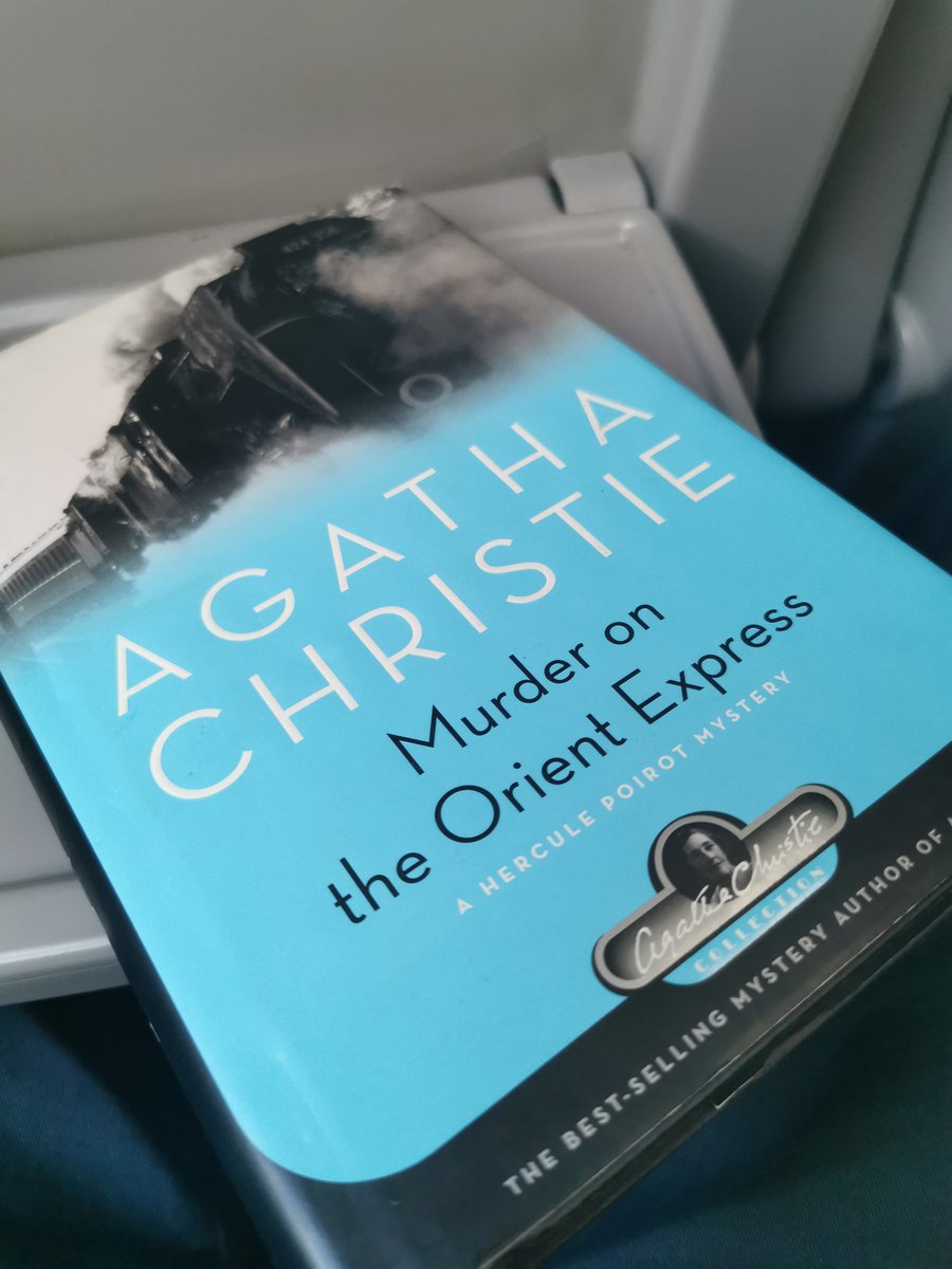 martycoop's tweet photo. Train journey reading, on 7.37 to Swindon. https://t.co/ORymNtKUsl