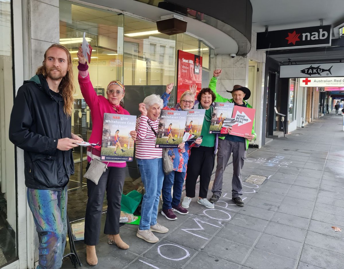 MoveBeyondCoal's tweet photo. WOW, the 10 Days of Action on @NAB was bigger, better and bolder than we ever could've imagined, clocking up 80+ actions online, inside and outside NAB branches and offices across the continent!
This is what people-power looks like. ✊
#nonewcoal #MoveBeyondCoal #climatejustice https://t.co/sbXWbroXlD