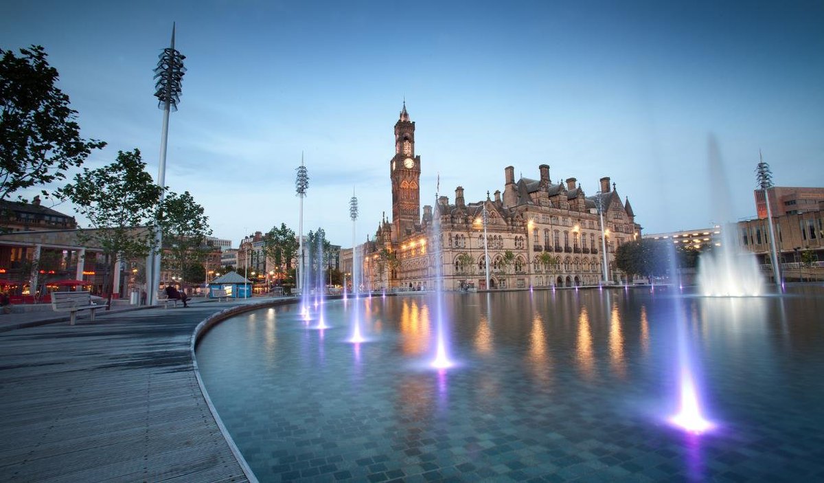 visitBradford's tweet photo. Keep abreast of all the biggest updates from the district with the #VisitBradford blog, where you'll find all the latest news on shows, events and even a few ideas for things to do while you're here. 

https://t.co/8it30AWpnO https://t.co/6Q909HZ6uT