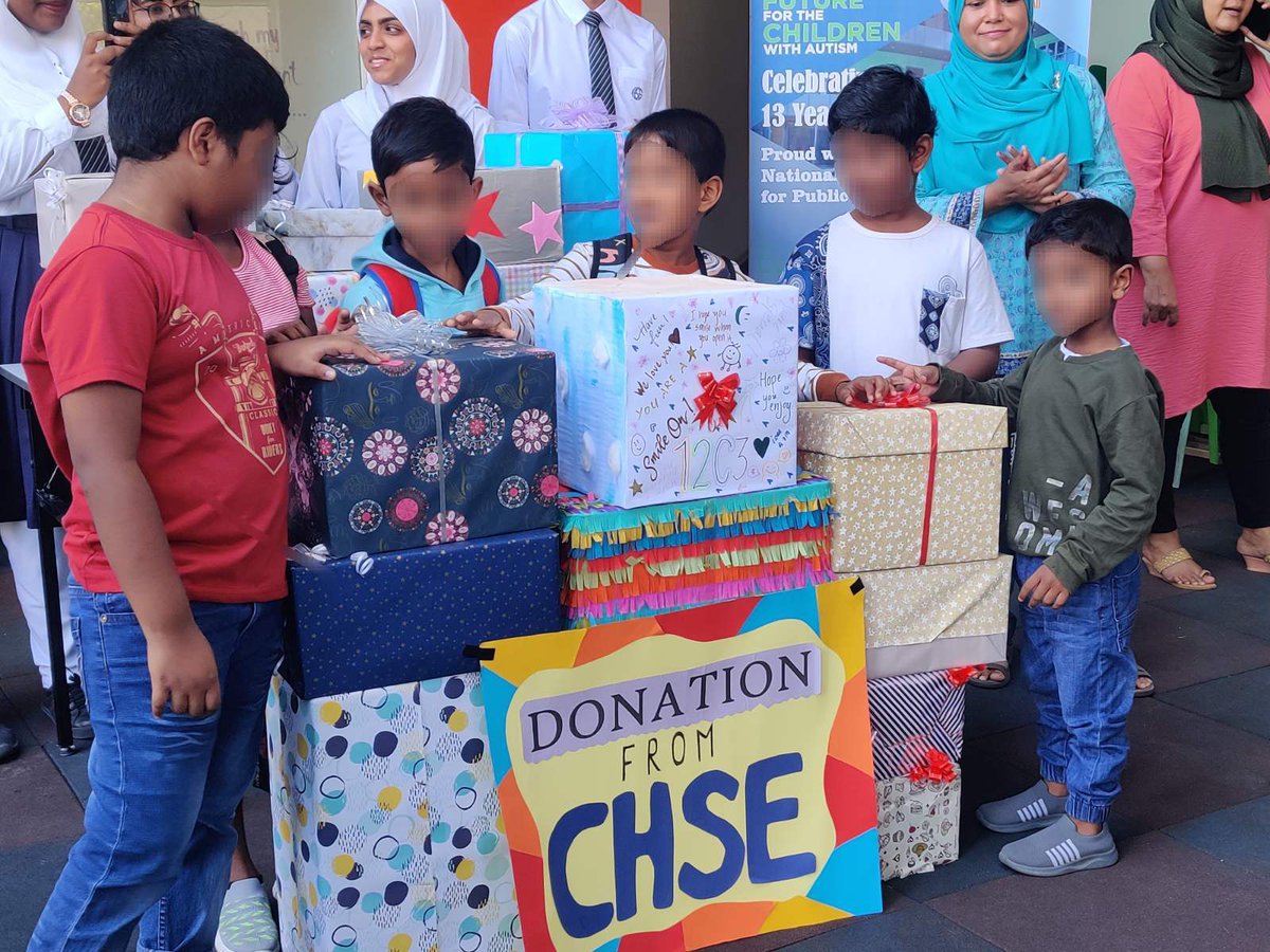 CHSE_HighSchool's tweet photo. We are so happy to be able  to contribute such massive love to the beautiful children of @maldivesautism
#Smile😀On #learningopportunity
#bemindful
#respect
#acknowledge #uniqueminds
A big thank you to all students who participated 🩷🩷
@aisthly
@MoEdumv https://t.co/qi0LR4v33X