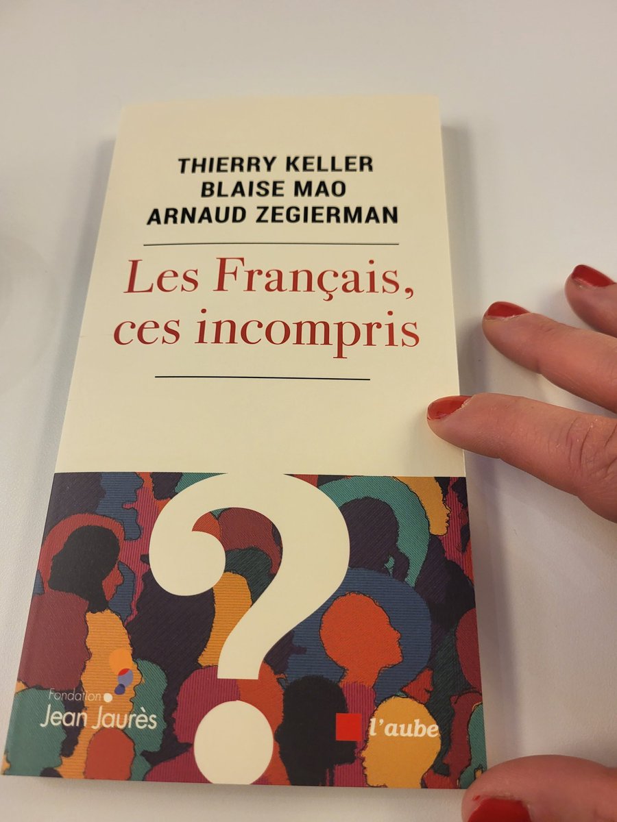 Matinale à <a href="/OCIRP/">OCIRP - Engagés pour l'autonomie !</a> sur les Français et le #travail bien des idées reçues qui renouvellent le regard et l'approche du travail <a href="/ArnaudZegierman/">Arnaud Zegierman</a> <a href="/AdrienBroche_/">Adrien Broche</a> <a href="/Viavoice_Paris/">Viavoice</a> <a href="/USBEKetRICA/">Usbek & Rica</a>