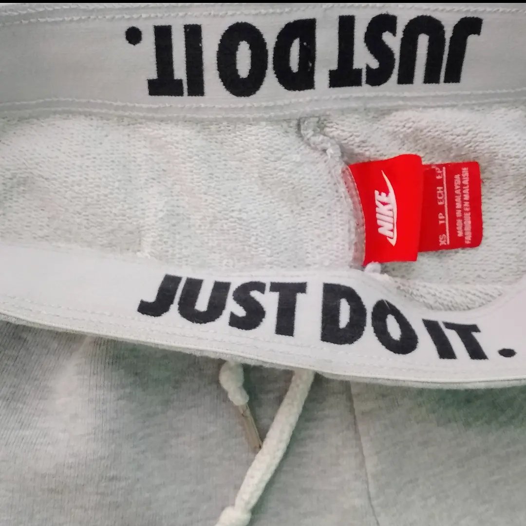 greyscaleph's tweet image. #forsaleph
Nike Rally Pants
Gray
XS on tag but fits M women&apos;s
9/10
P200 + shipping fee
🔑DM