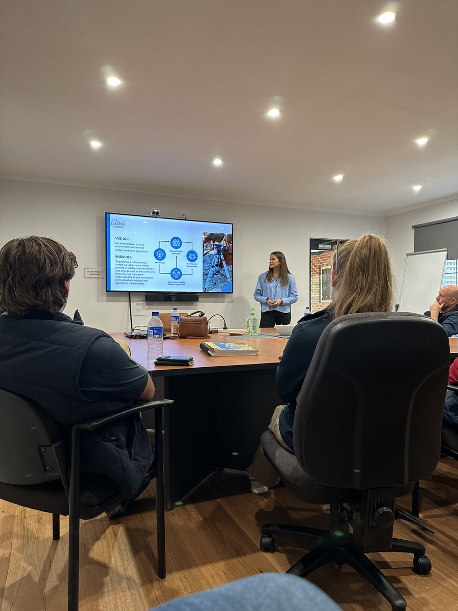 Fantastic presentation for the Admin Team from <a href="/nolan_millly/">Amelia Nolan</a> at <a href="/livestock_the/">The Livestock Collective</a> 👏🏻🐏