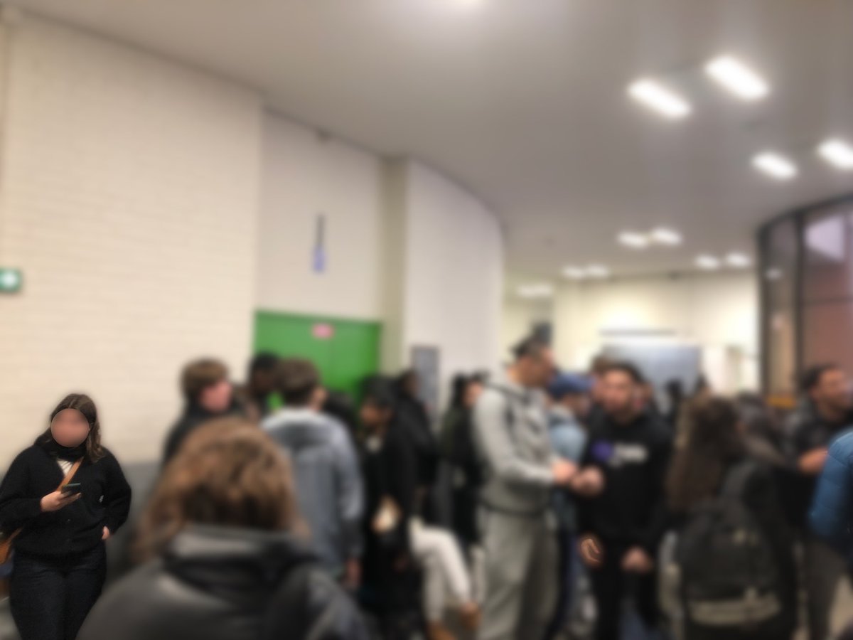 Le Poing Levé Paris 1 on Twitter "[THREAD] Journée de mobilisation à Tolbiac ⤵️ « Ça n’a pas de